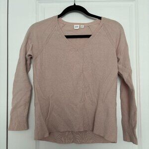 Soft Blush Pink V-Neck Sweater | Size XS Petite